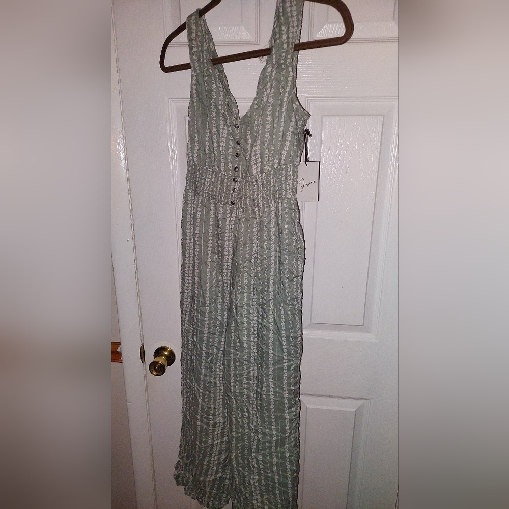 Sleeveless romper